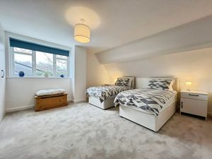 Photo 12- click for photo gallery